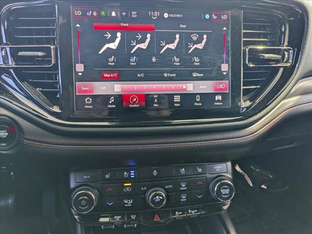 Used 2024 Dodge Durango R/T image 12