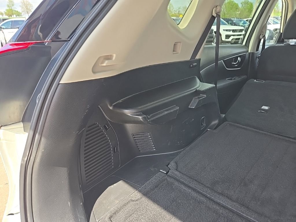Used 2020 Nissan Rogue SV AWD/4WD image 83