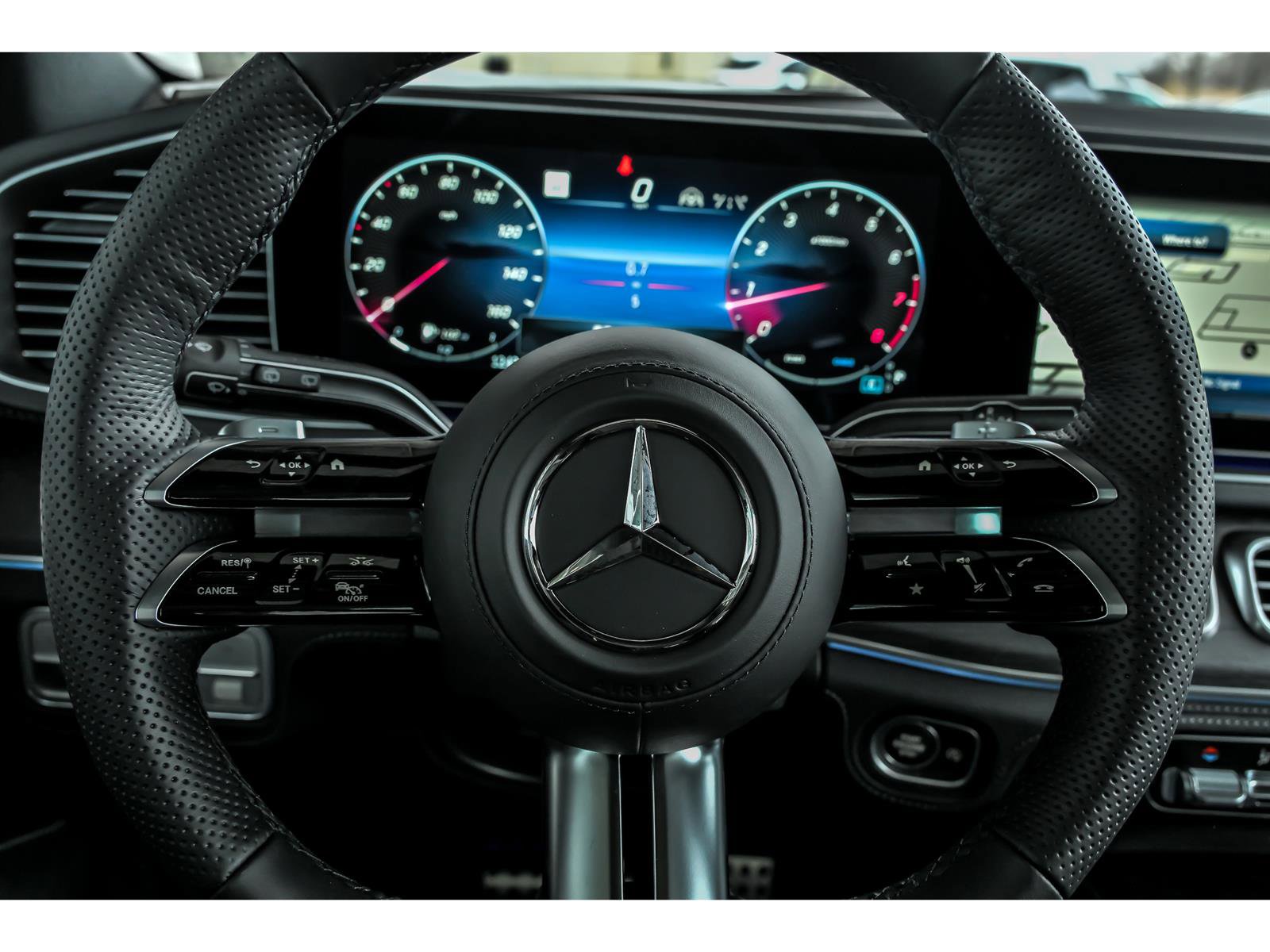 New 2026 Mercedes-Benz GLS 580 4MATIC image 12