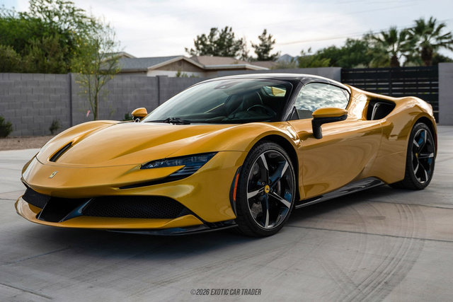 Used 2024 Ferrari SF90 Spider AWD/4WD image 18