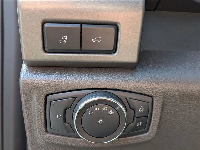 Used 2019 Ford Expedition XLT w/ Equipment Group 202A RWD image 17