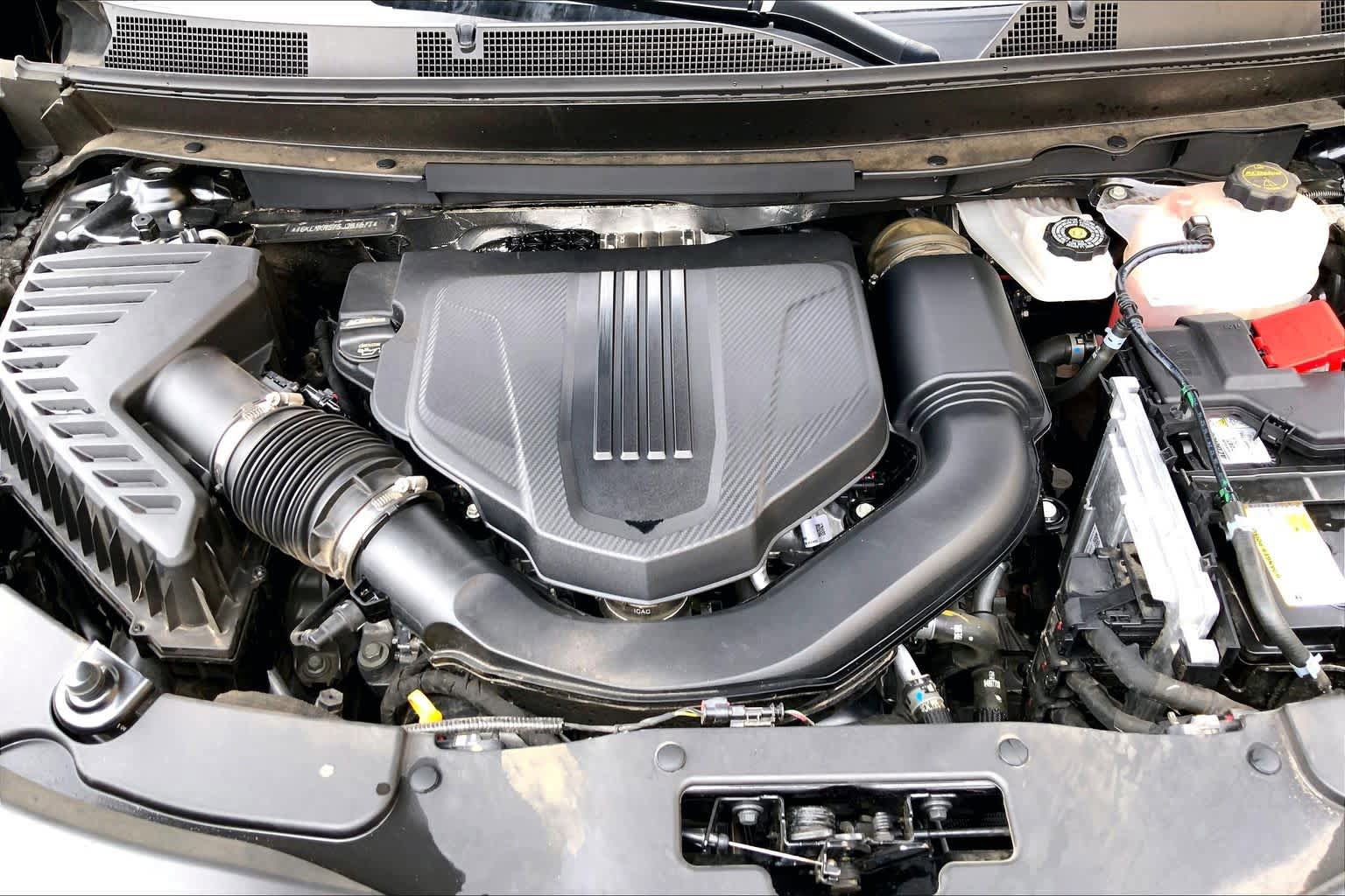 Used 2025 GMC Acadia Elevation FWD image 32