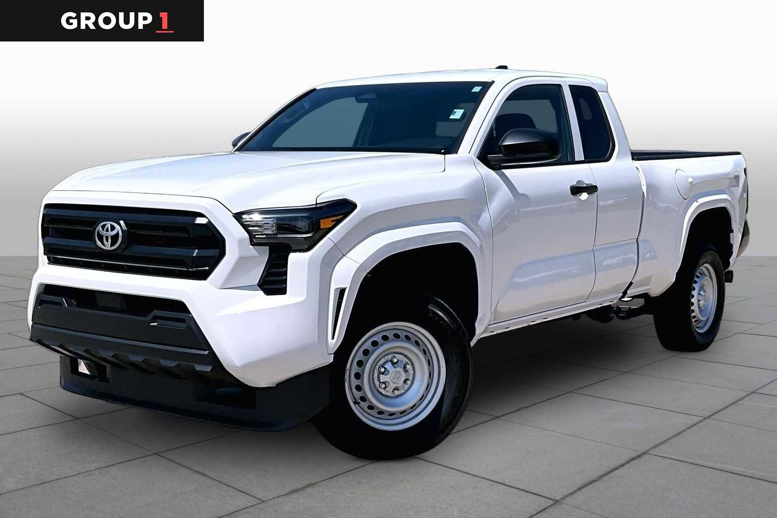 Used 2024 Toyota Tacoma SR image 1