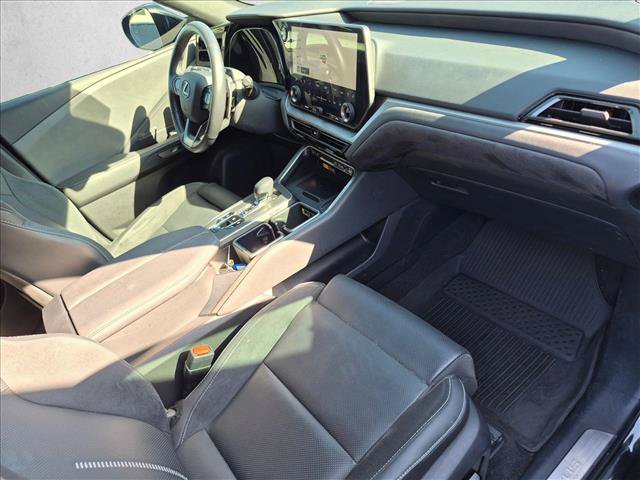 Used 2025 Lexus TX 350 AWD w/ Technology Package image 22