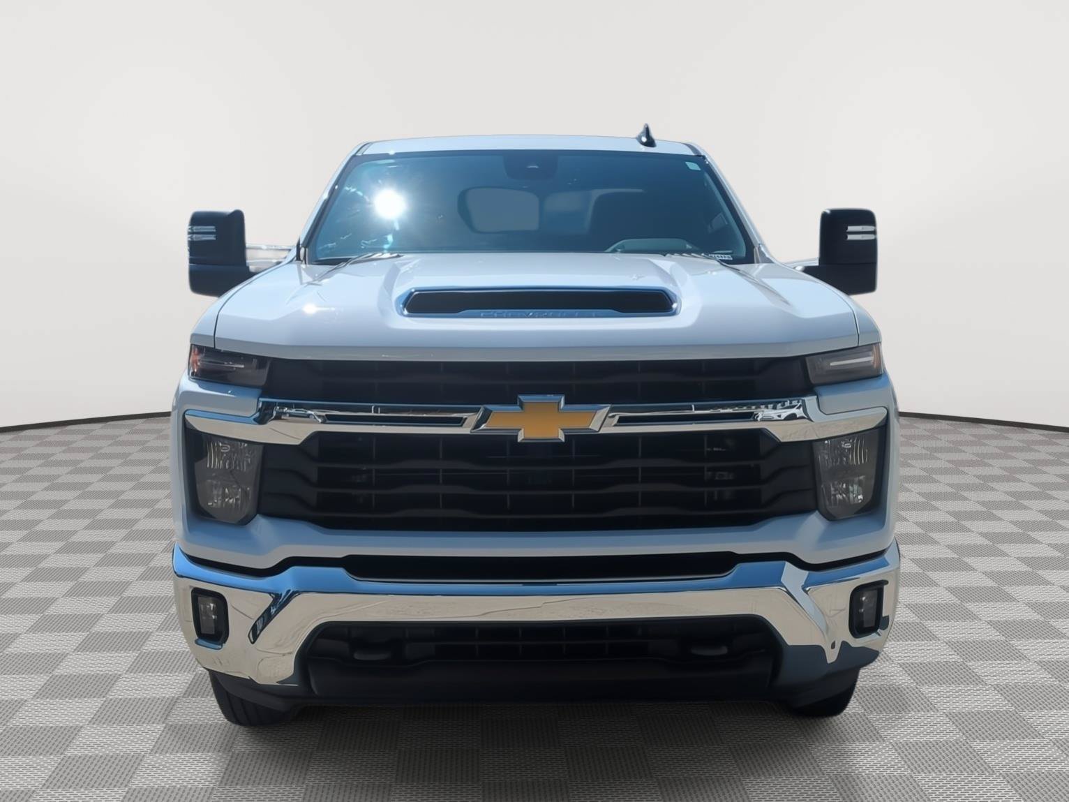 Used 2025 Chevrolet Silverado 2500 LT w/ Convenience Package AWD/4WD image 8