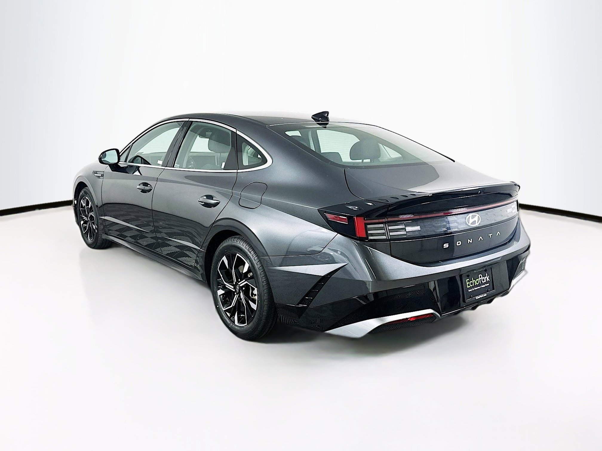 Used 2025 Hyundai Sonata SEL image 5