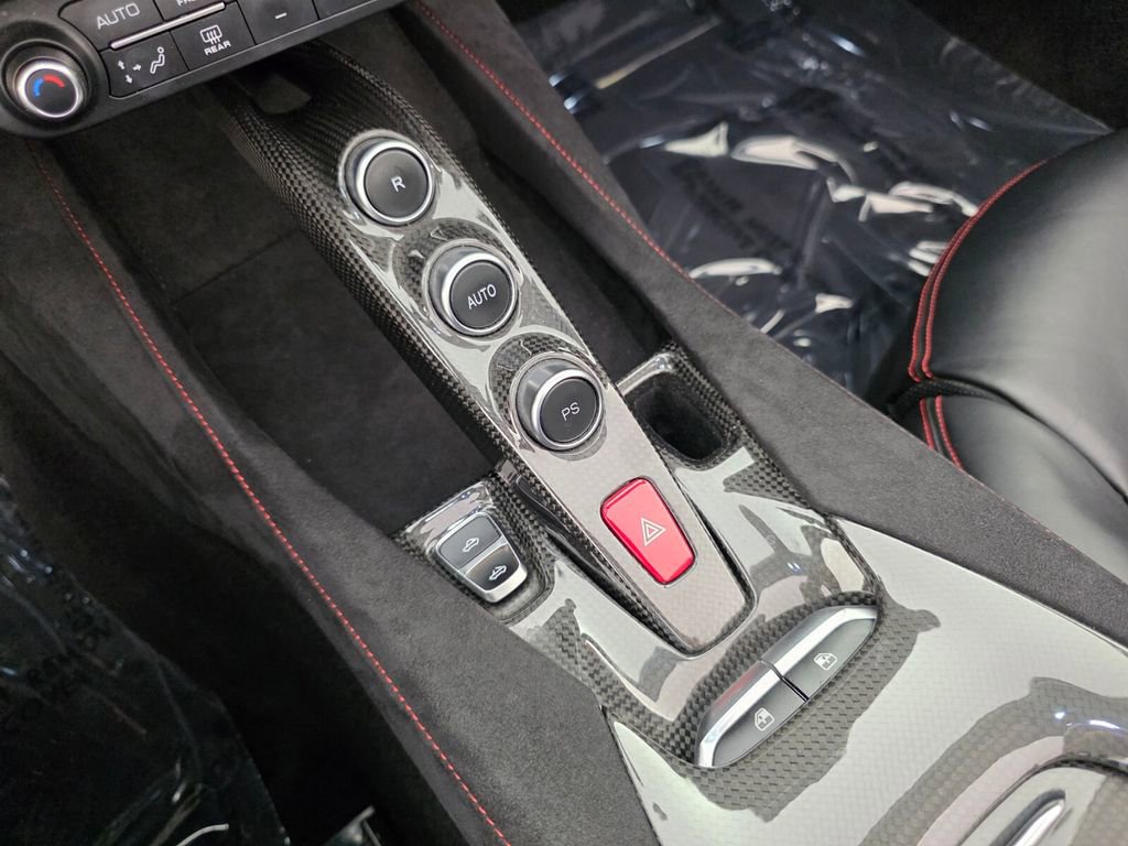Used 2022 Ferrari Portofino M RWD image 23