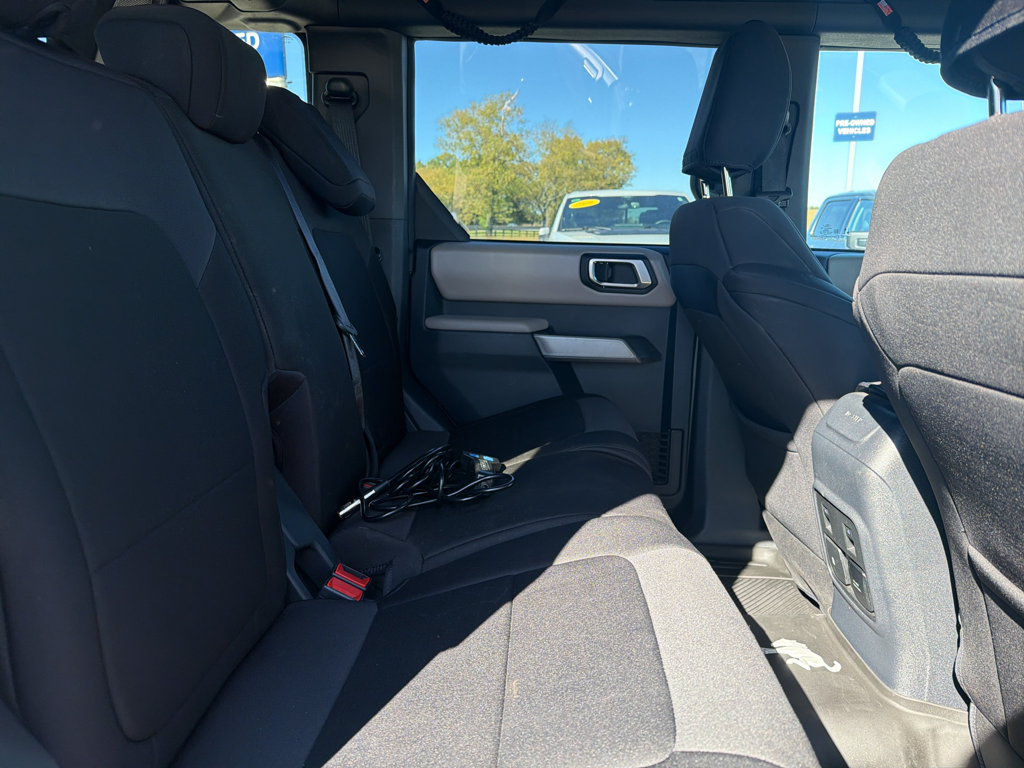 Used 2021 Ford Bronco Wildtrak AWD/4WD image 32