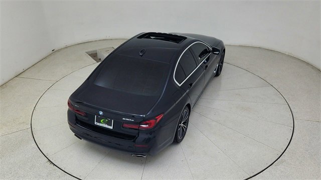 Used 2023 BMW 530e xDrive w/ Premium Package image 84