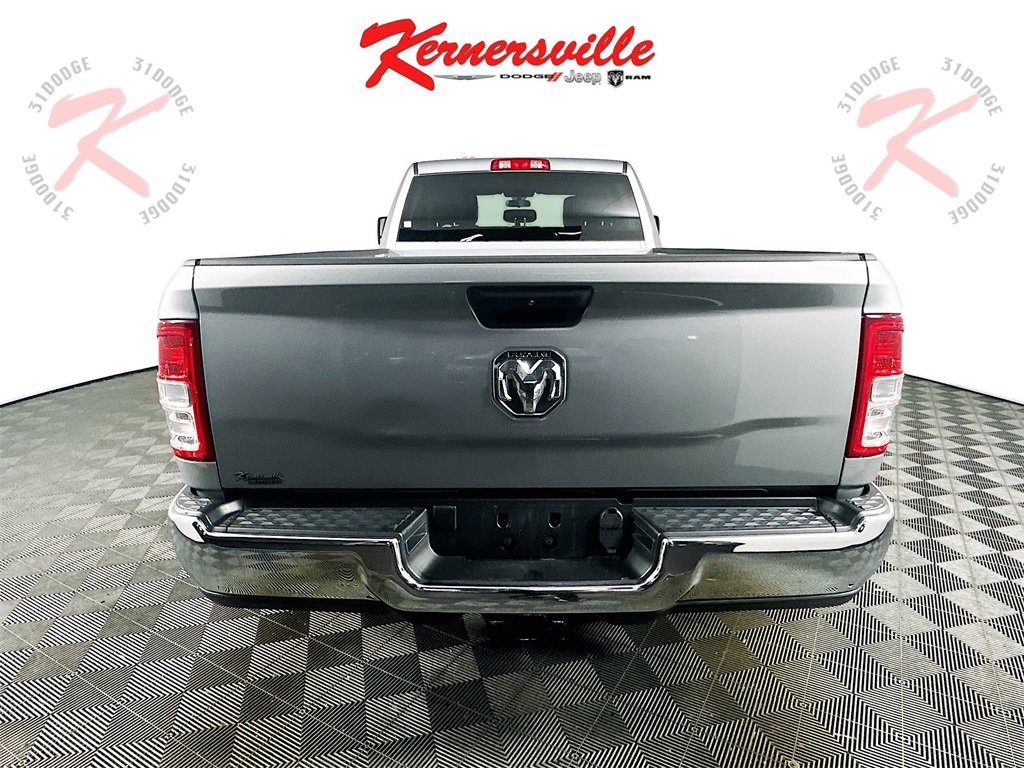 Used 2024 RAM 3500 Tradesman w/ Chrome Appearance Group image 6