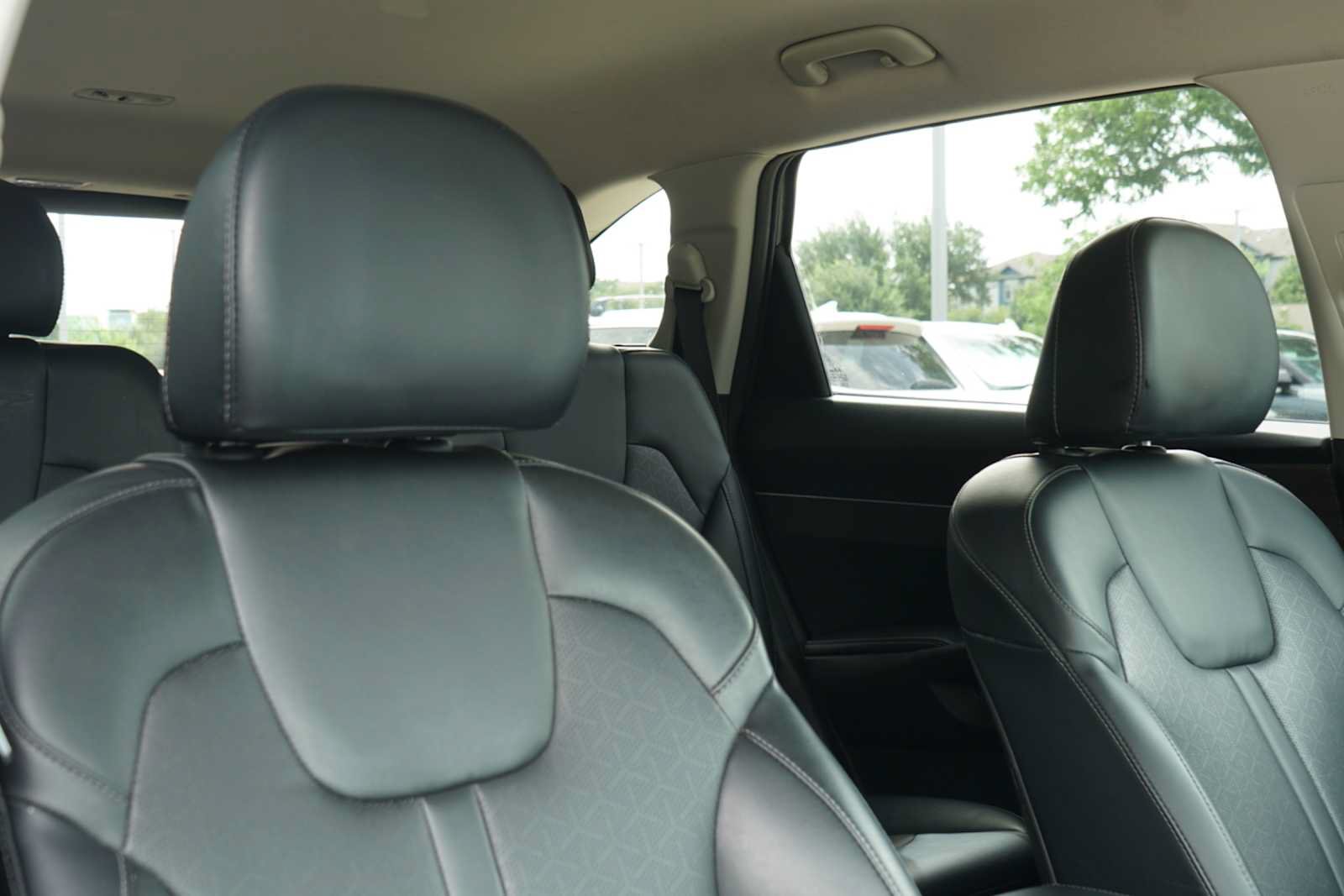 Used 2021 Kia Sorento EX FWD image 24