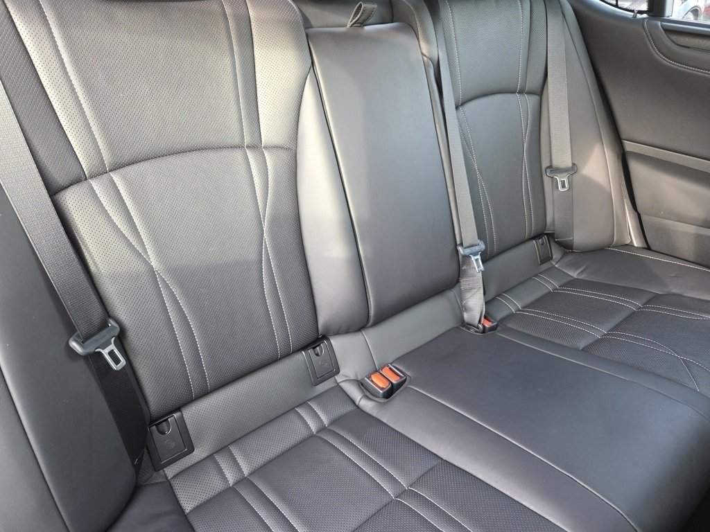 Certified 2024 Lexus ES 300h Ultra Luxury w/ Accessory Package (Z1) image 35