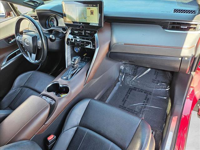 Used 2021 Toyota Venza Limited image 21