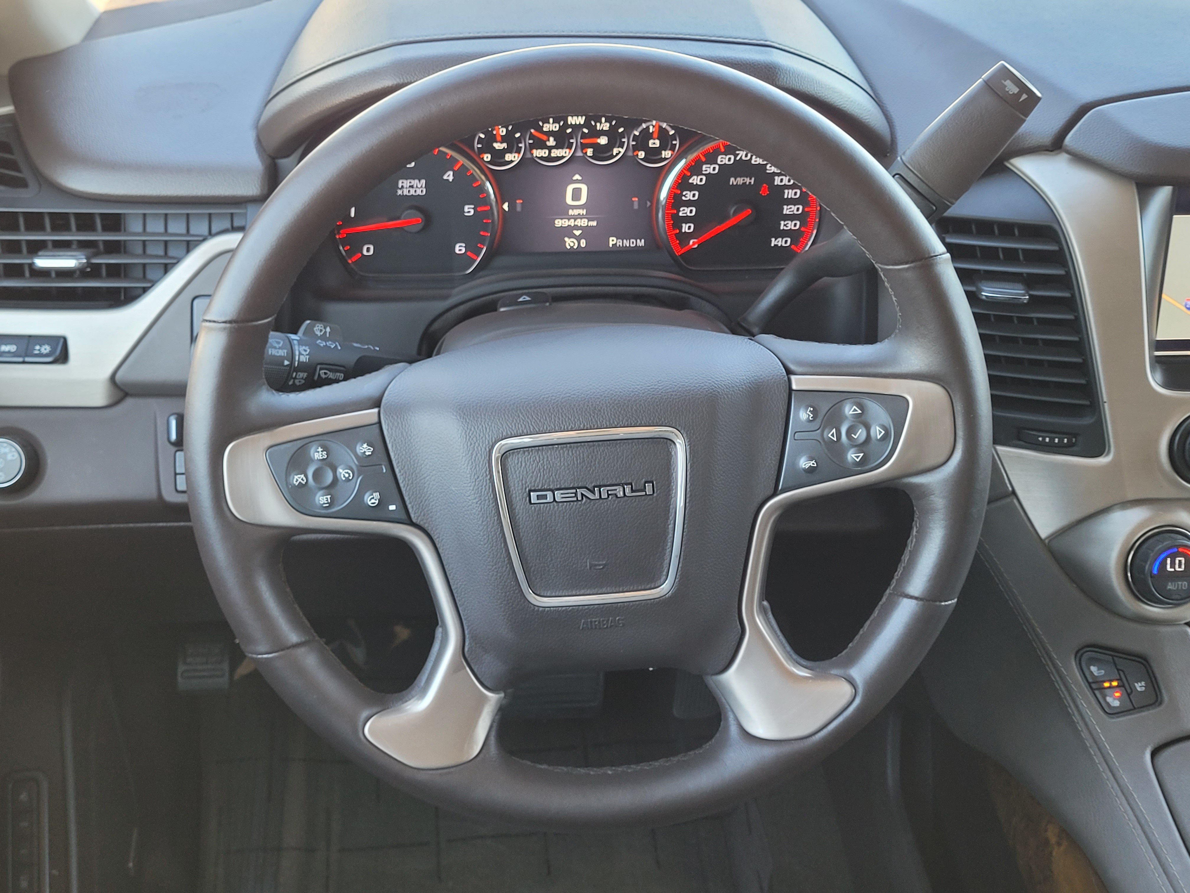 Used 2016 GMC Yukon Denali w/ Open Road Package RWD image 9