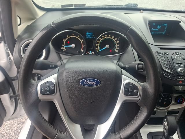 Used 2016 Ford Fiesta SE FWD image 17
