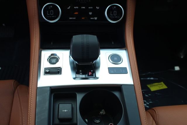 New 2026 Jaguar F-PACE R-Dynamic S image 13