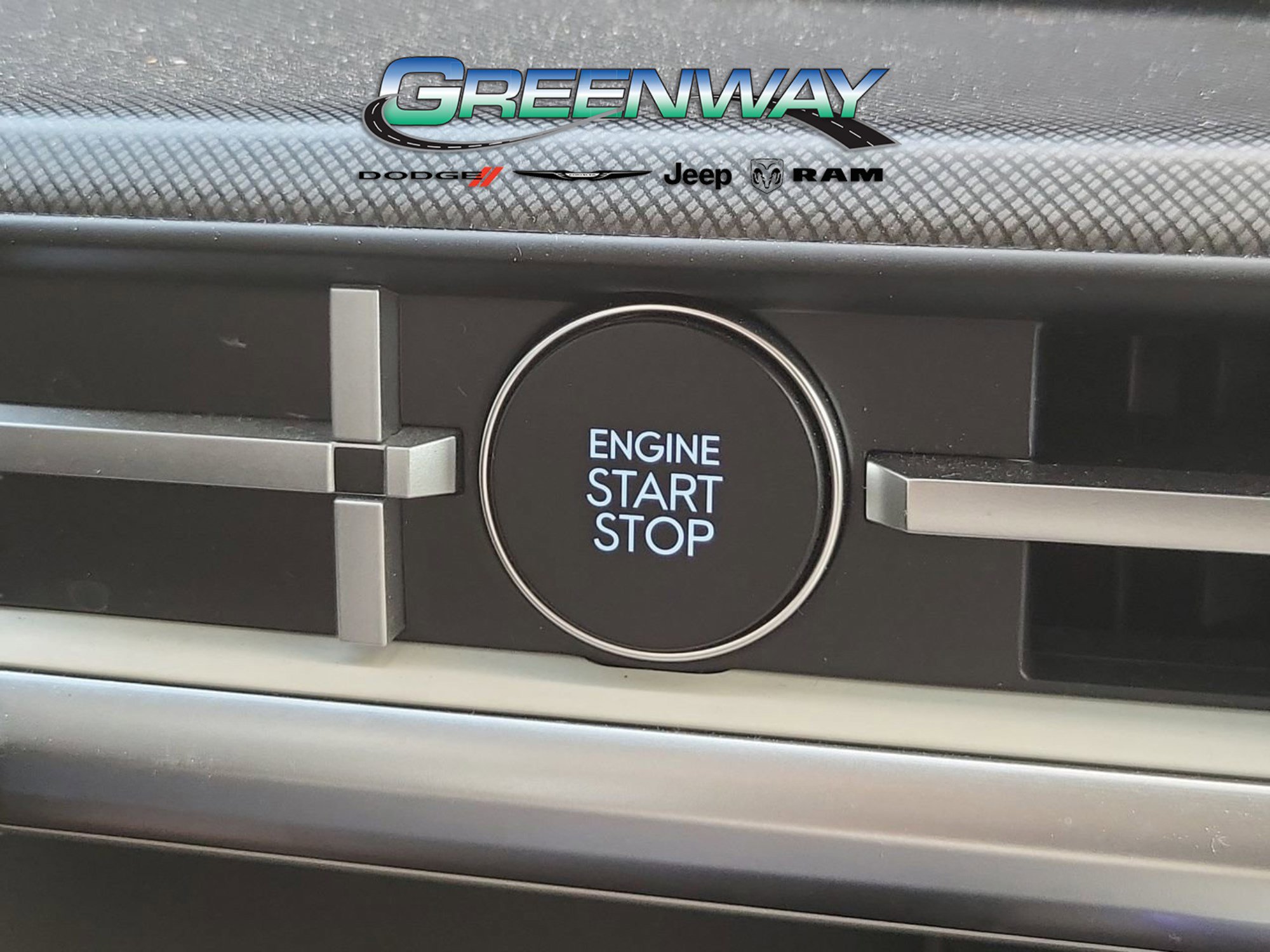 Used 2025 Hyundai Santa Fe SEL image 27