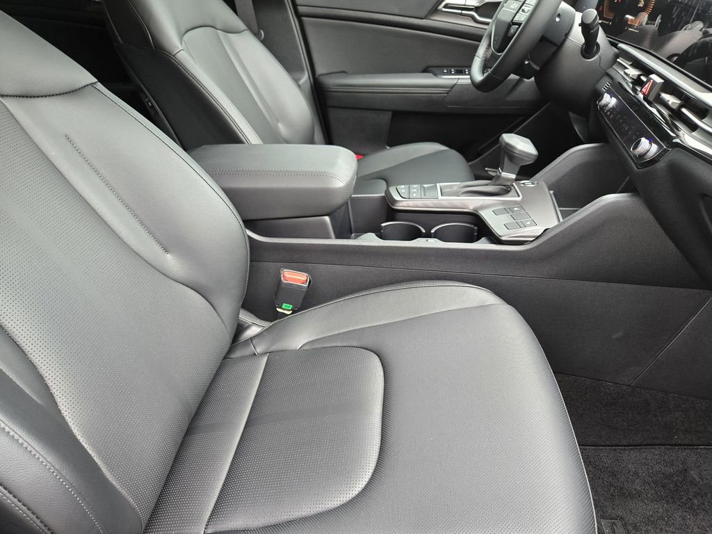 New 2026 Kia Sportage EX w/ EX Panorama Roof Package image 10