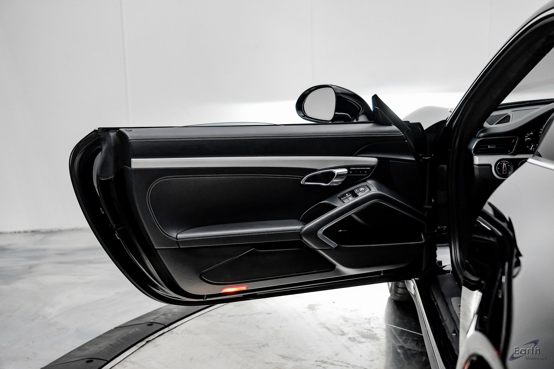 Used 2014 Porsche 911 50th Anniversary Edition image 76