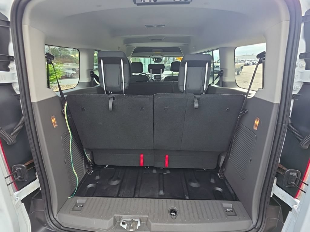 Used 2020 Ford Transit Connect XL FWD image 12