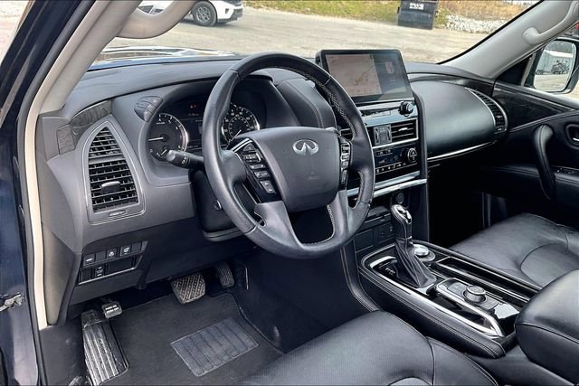 Used 2023 INFINITI QX80 Luxe w/ Cargo Package image 13