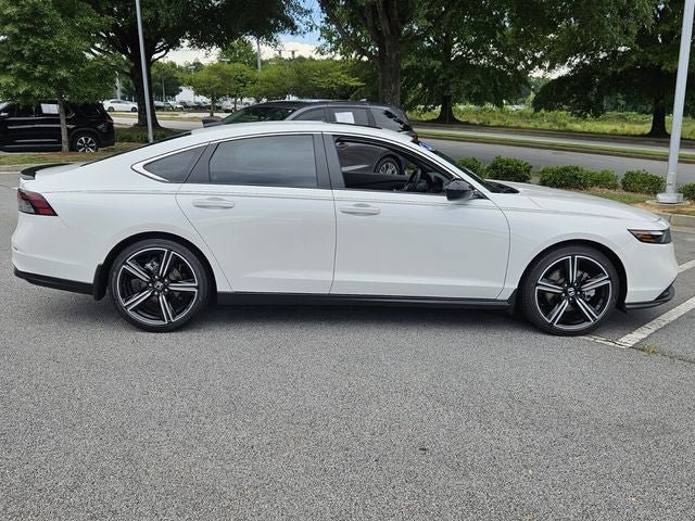Used 2024 Honda Accord Sport image 8