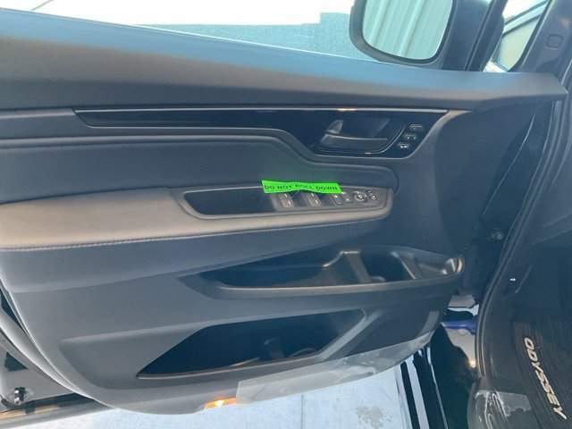 New 2026 Honda Odyssey Touring image 5