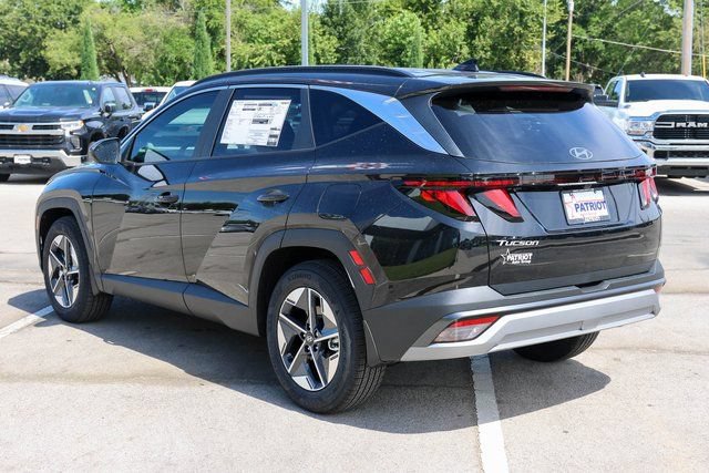New 2026 Hyundai Tucson SEL Plus FWD image 3