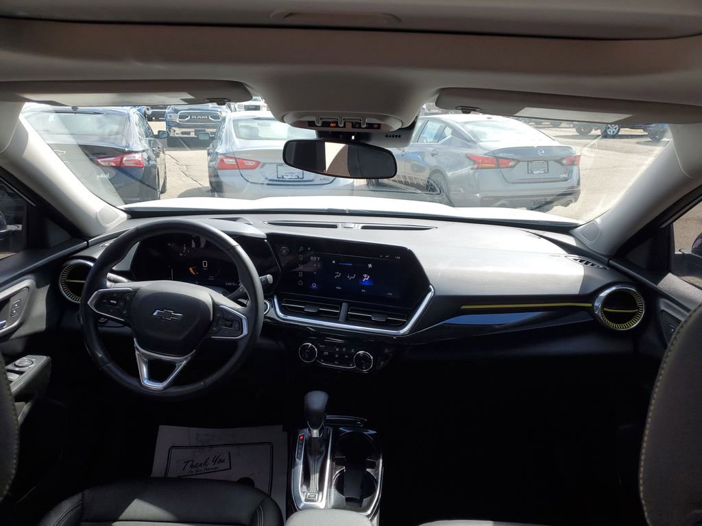 Certified 2024 Chevrolet Trax ACTIV w/ Sunroof Package FWD image 27