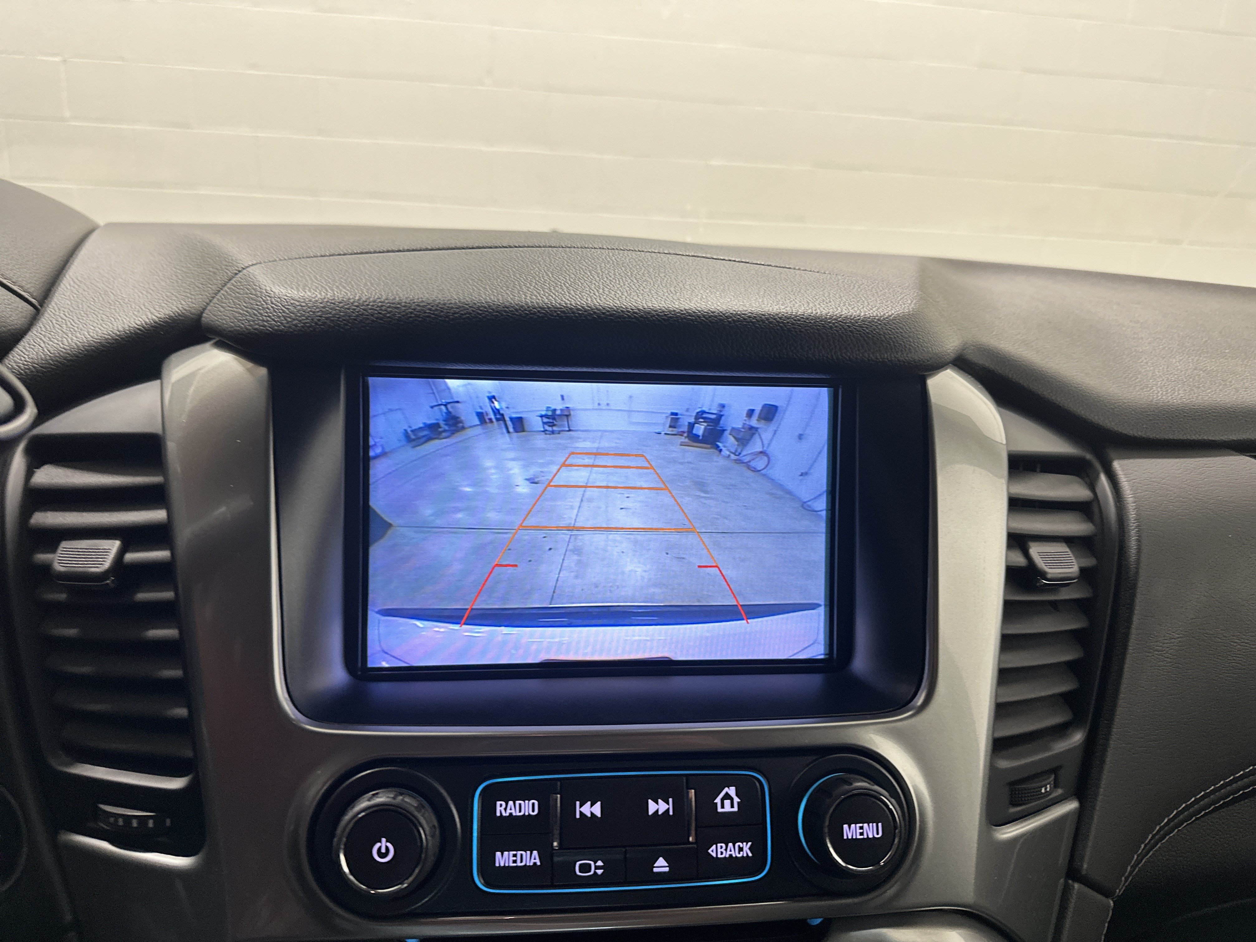 Used 2017 Chevrolet Tahoe LT AWD/4WD image 25