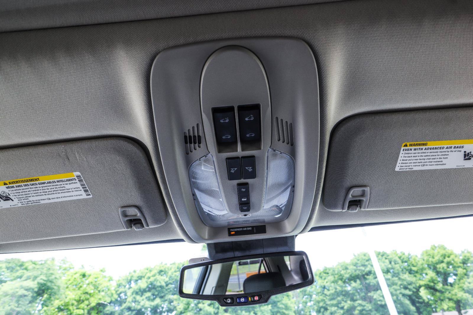 Used 2015 Chevrolet Equinox LT w/ Chrome Appearance Package FWD image 29