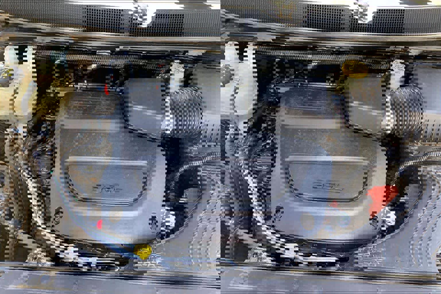 Used 2020 Chrysler Pacifica Touring w/ S Appearance Package FWD image 33