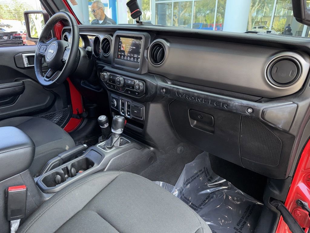 Used 2021 Jeep Wrangler Sport S image 15