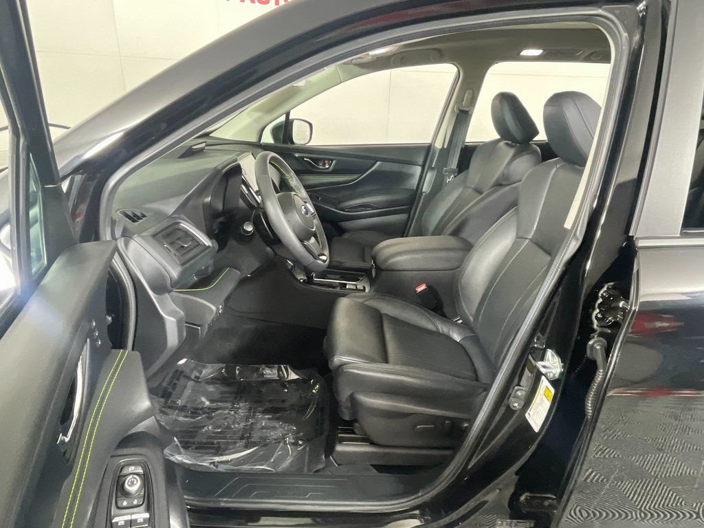 Used 2025 Subaru Ascent Bronze Edition image 13