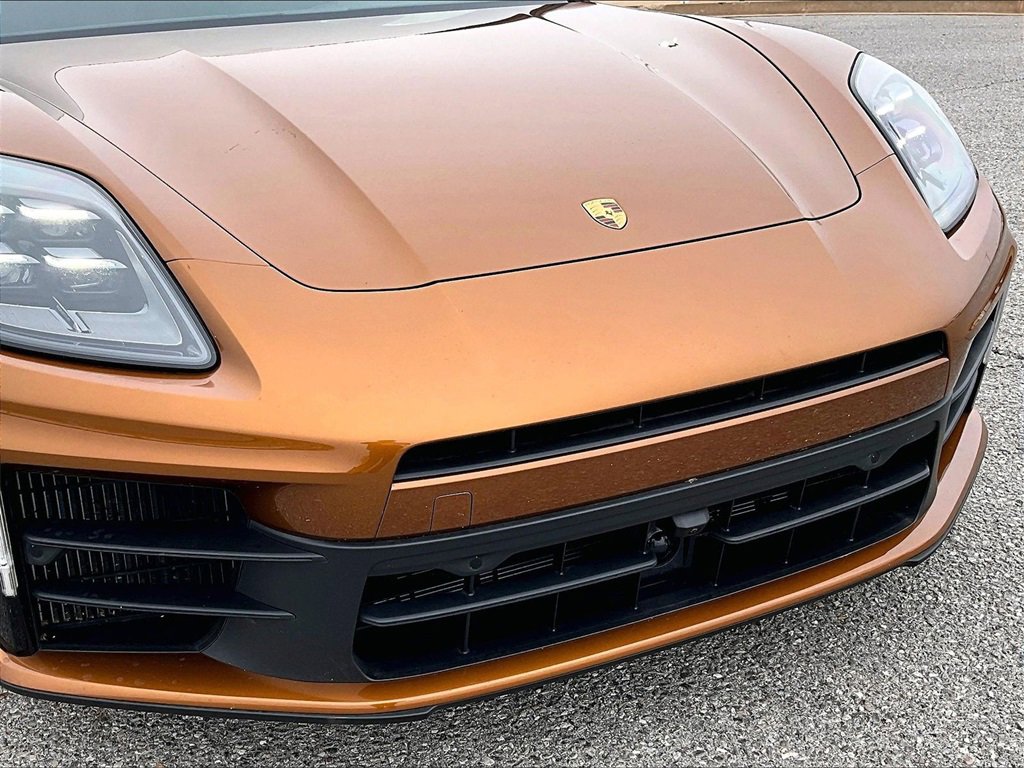 Used 2025 Porsche Panamera 4 image 20