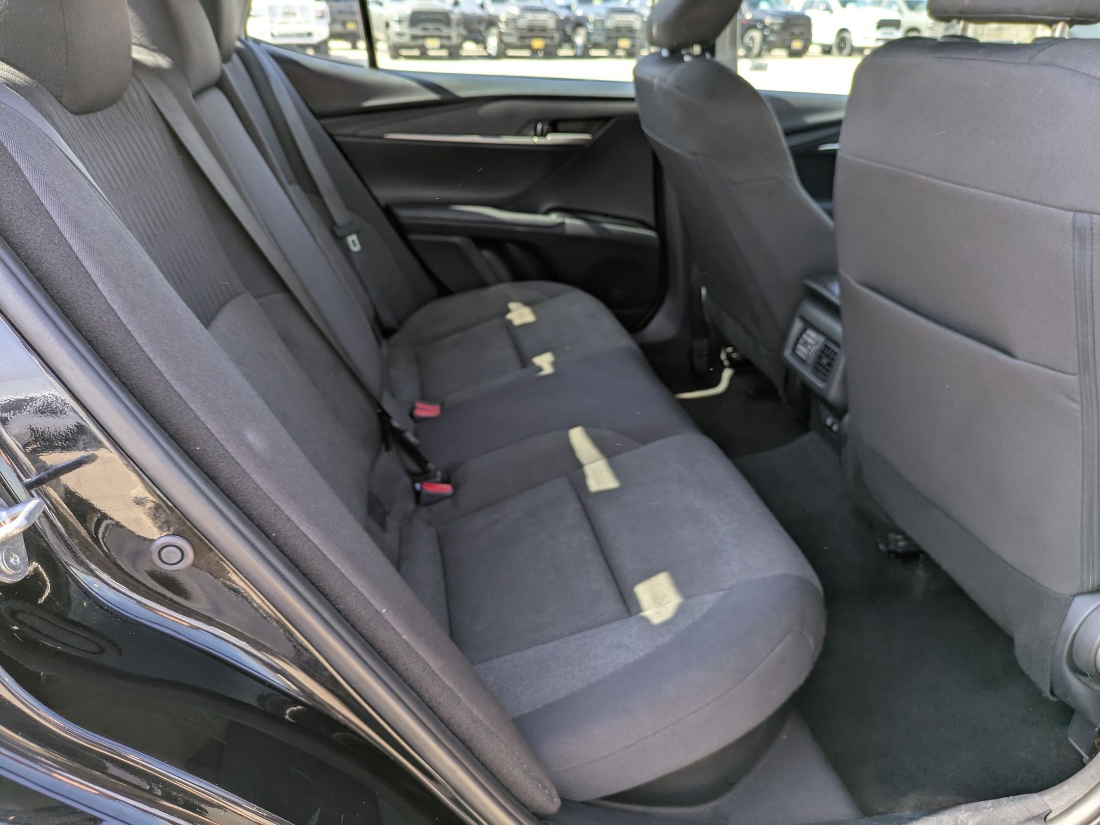 Used 2025 Toyota Camry LE image 24