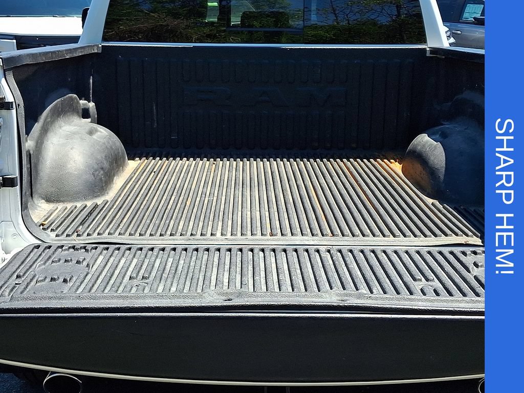 Used 2022 RAM 1500 Laramie AWD/4WD image 28
