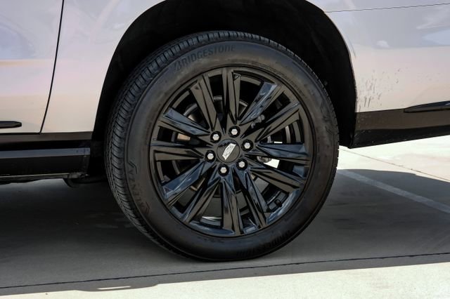 Used 2023 Cadillac Escalade ESV Sport w/ Touring Package AWD/4WD image 73