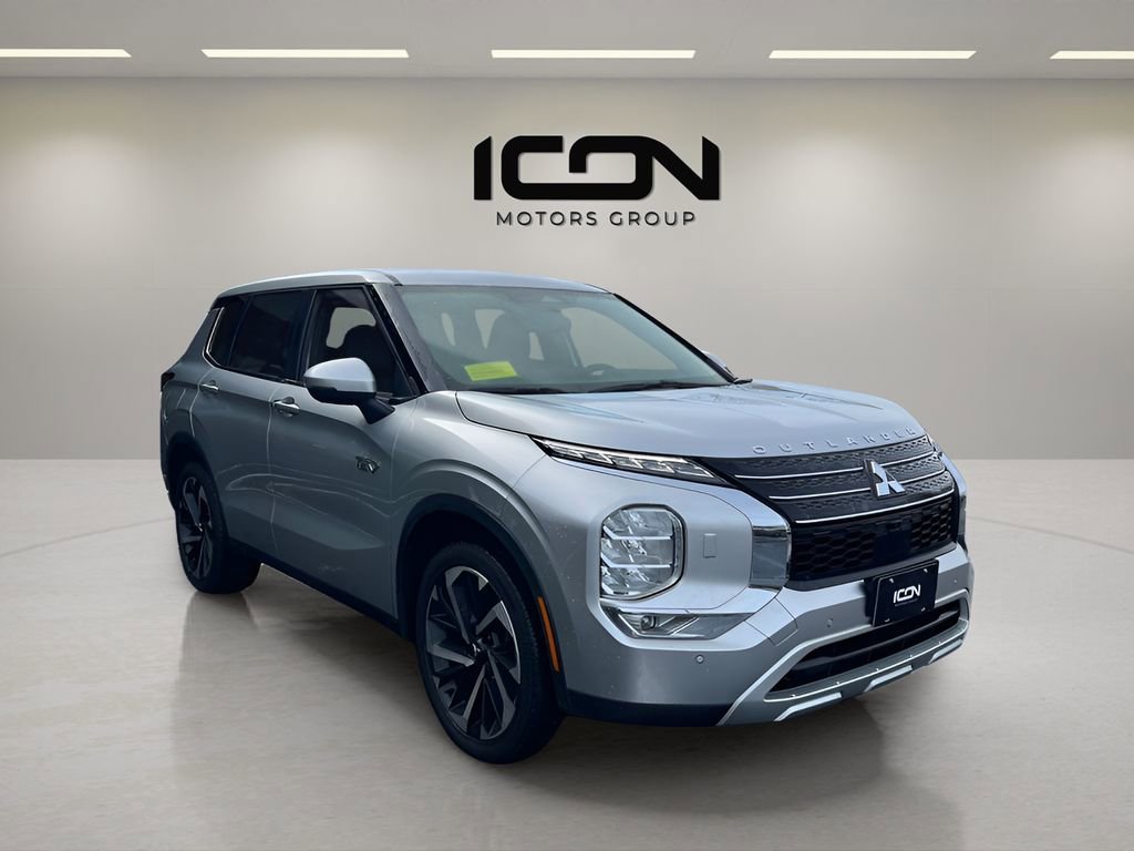 Used 2024 Mitsubishi Outlander SE image 7