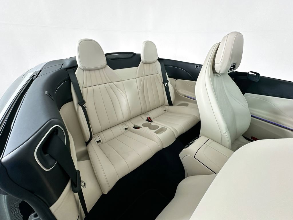 Certified 2025 Mercedes-Benz CLE 450 4MATIC Cabriolet image 27