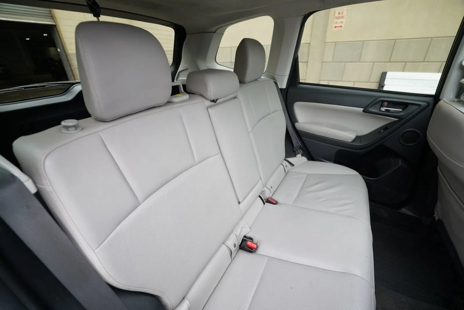 Used 2014 Subaru Forester 2.5i Touring w/ Protection Package #2 AWD/4WD image 37