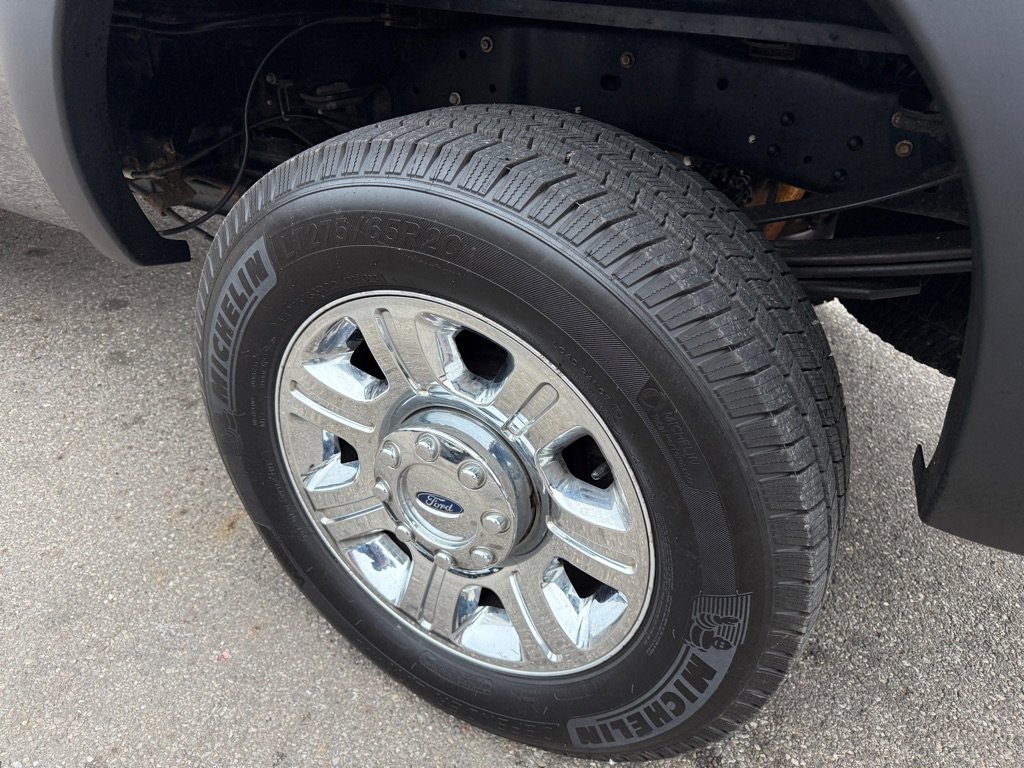 Used 2016 Ford F350 Lariat w/ Lariat Ultimate Package image 8