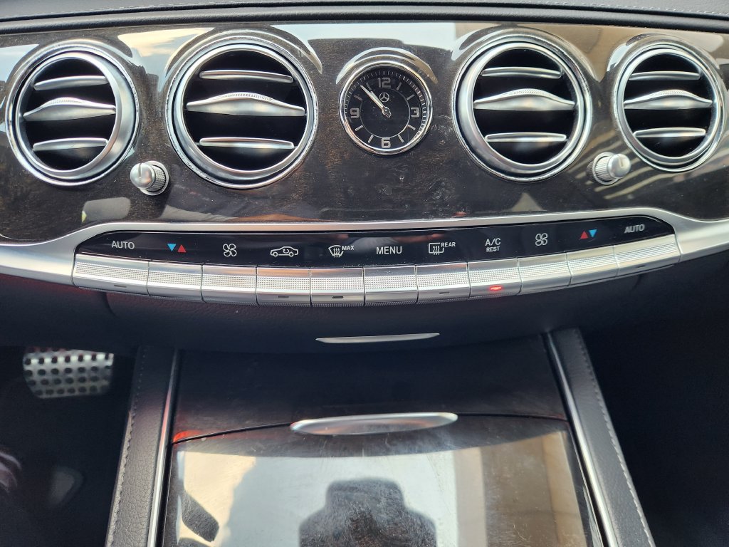 Used 2018 Mercedes-Benz S 450 Sedan image 18
