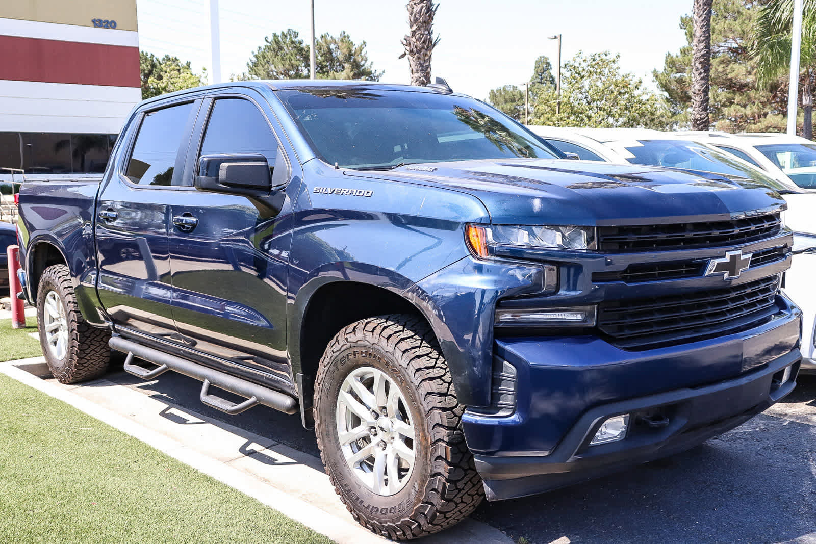Used 2021 Chevrolet Silverado 1500 RST RWD image 8