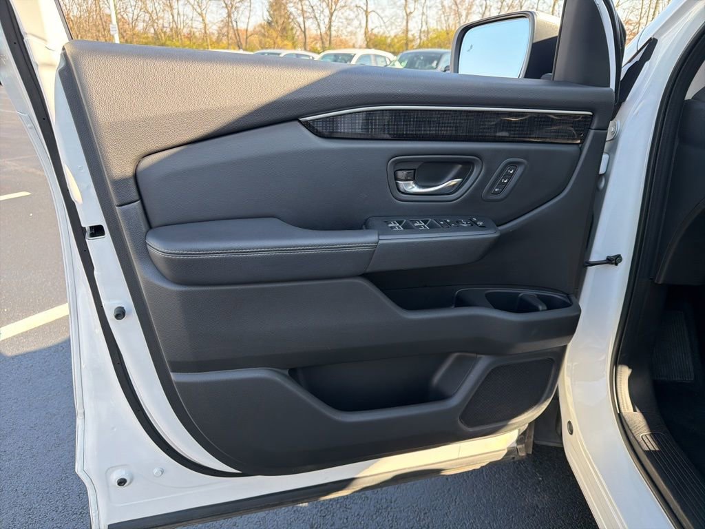 Certified 2023 Honda Pilot Elite image 19
