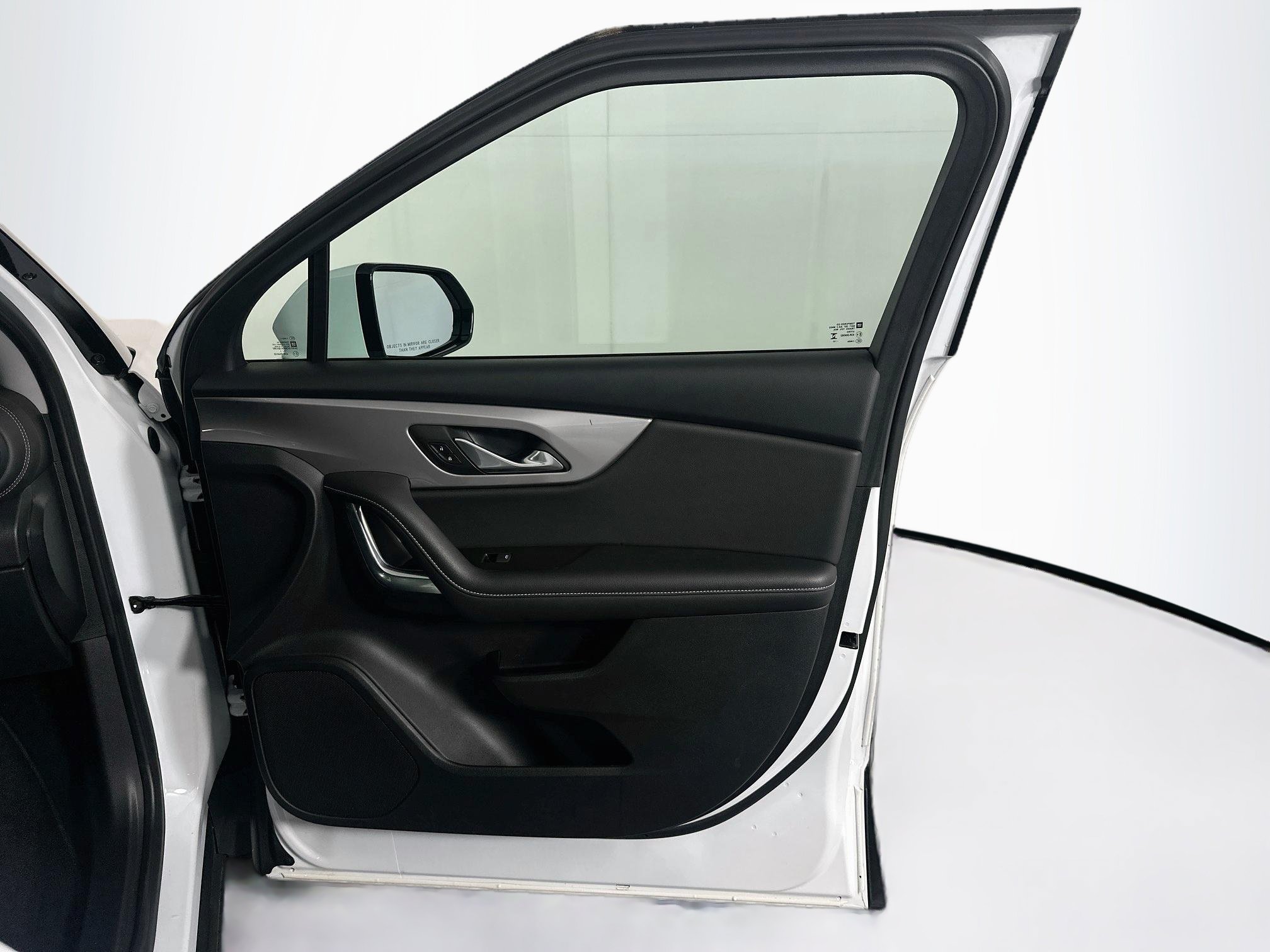 Used 2023 Chevrolet Blazer LT w/ Convenience Package FWD image 30