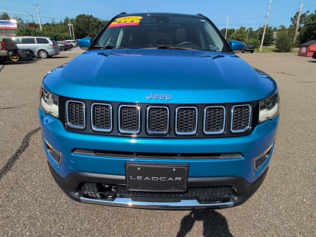 Used 2017 Jeep Compass Limited AWD/4WD image 11