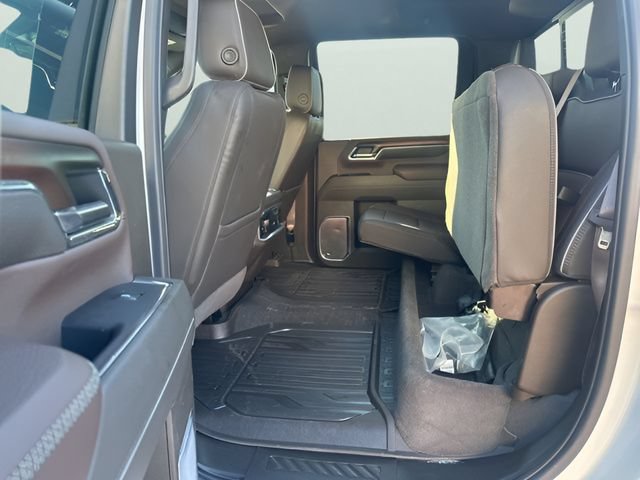 Used 2024 GMC Sierra 3500 Denali w/ Denali Reserve Package AWD/4WD image 19