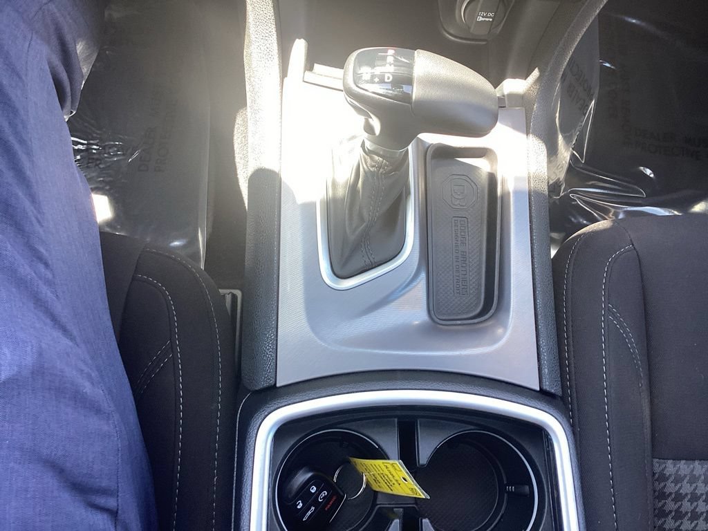 Used 2023 Dodge Charger SXT AWD/4WD image 17