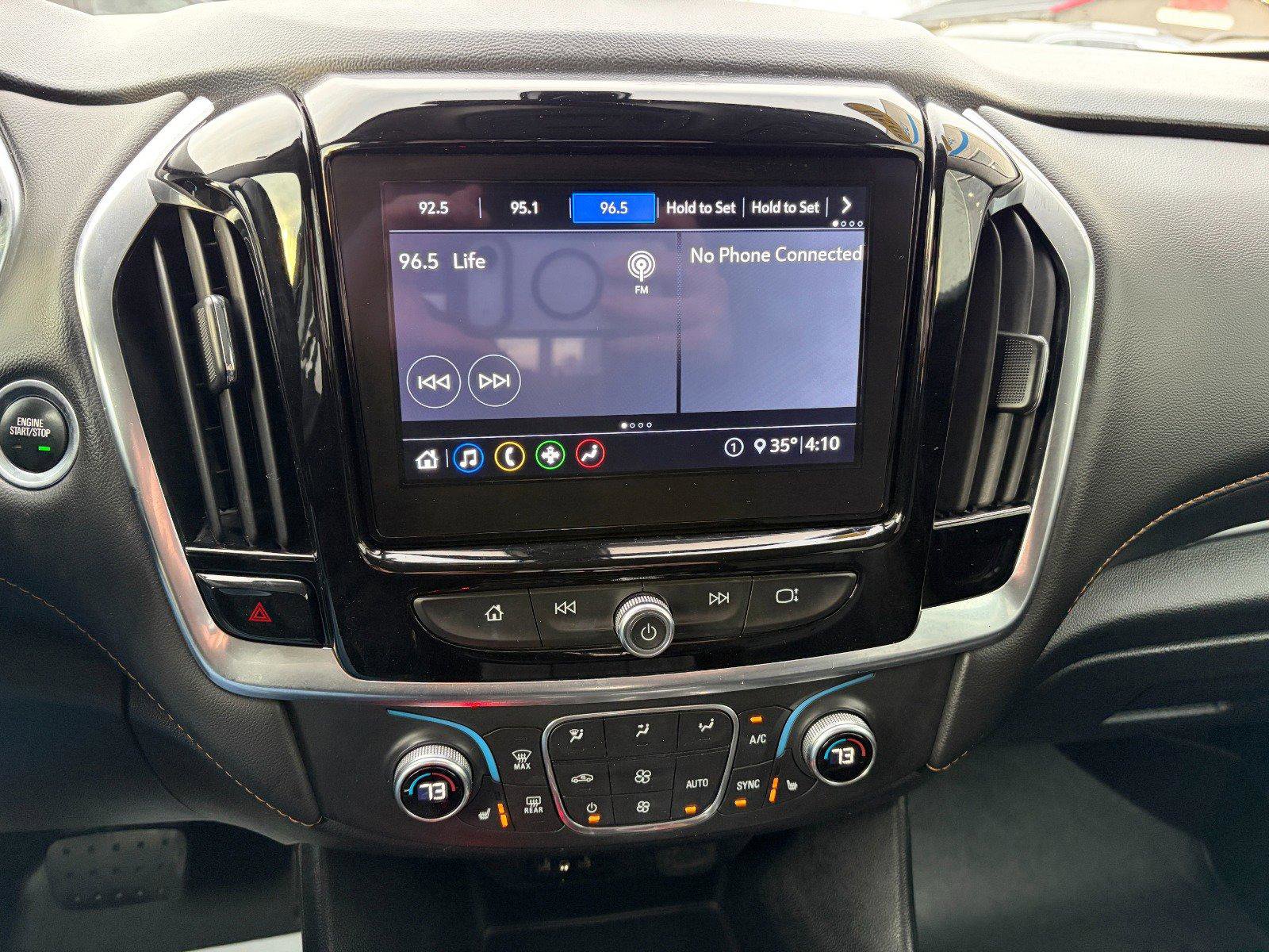 Used 2020 Chevrolet Traverse LT image 12